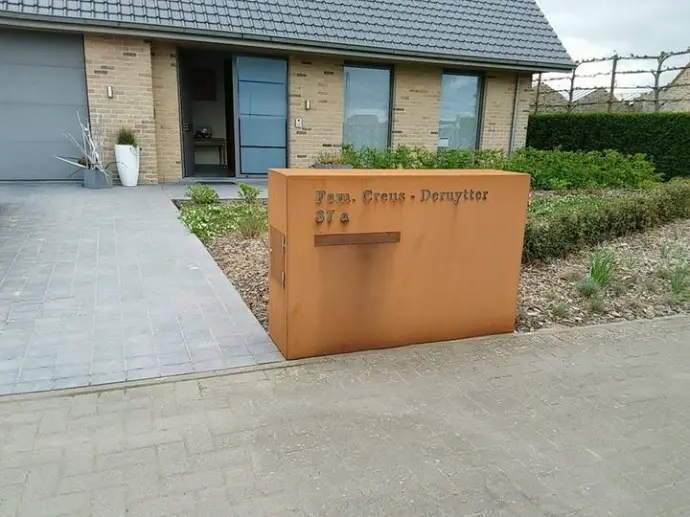 Cortenstaal-brievenbus-op-maat